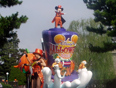 Disney S Halloween Parade 03 本日のディズニー