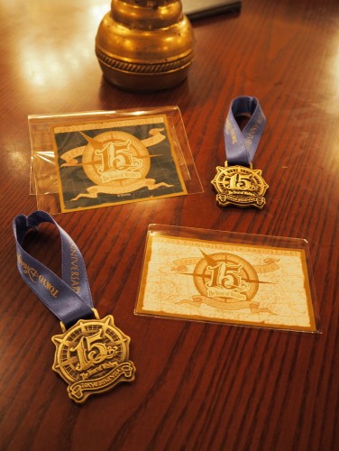 東京ディズニーシー15周年記念ラベルワイン　エチケット（ラベル） メダル