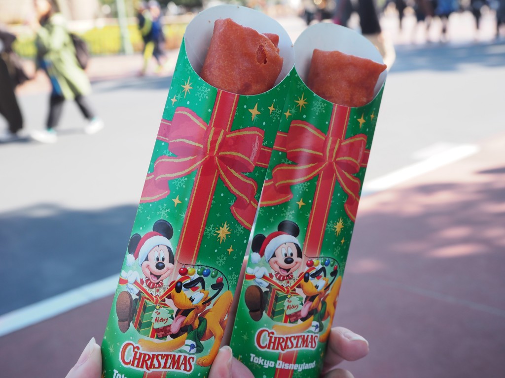 クリスマス限定 チキンクリーム入りスプリングロールをパリッ 本日のディズニー