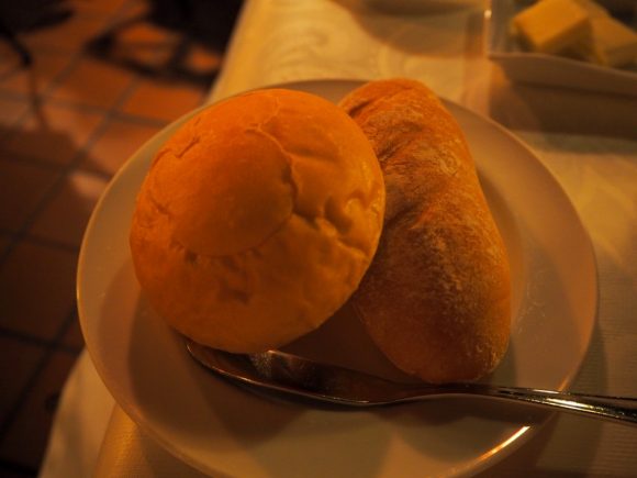 ブルーバイユーレストラン パン