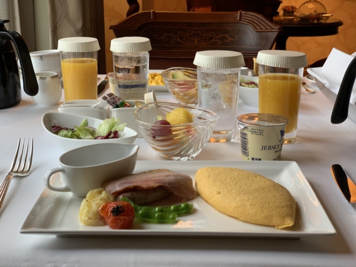 ミラコスタのルームサービスの朝食を徹底紹介!メニューは?注文方法は? 本日のディズニー ミラコスタのルームサービスの朝食を徹底紹介!メニューは?注文方法は? 本日のディズニー